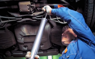 Замена масла в редукторе Alfa Romeo в Жуковском