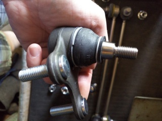 Замена шаровой Alfa Romeo 8C Competizione  в Жуковском